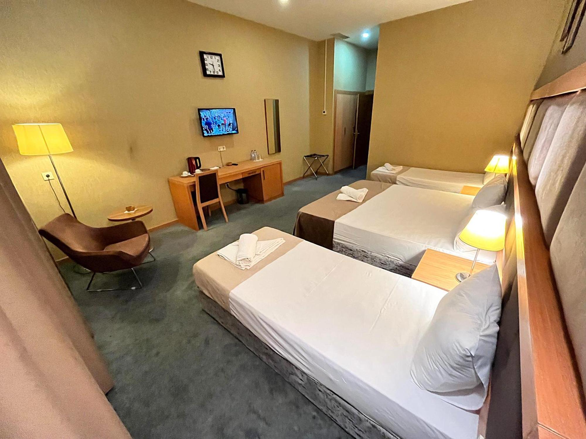 Gm City Hotel Bakú Habitación foto
