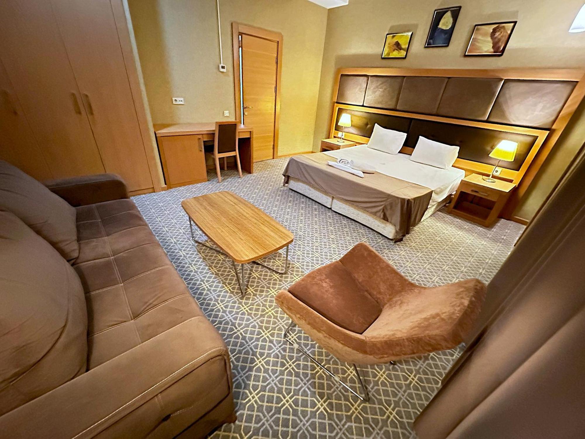 Gm City Hotel Bakú Habitación foto