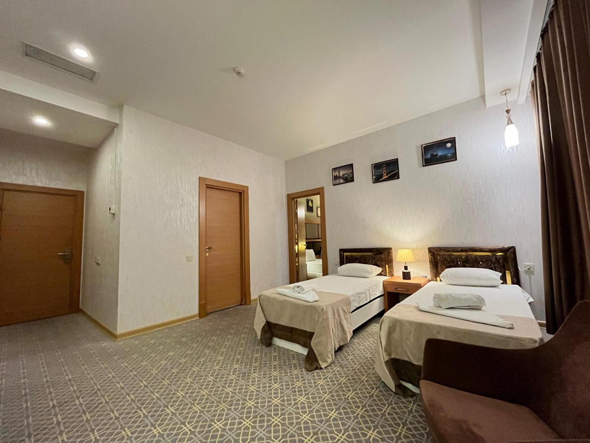 Gm City Hotel Bakú Habitación foto